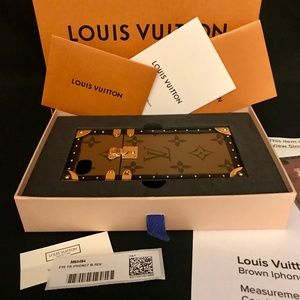 **SALE** LV iPhone 7 Reverse Tone (RE-POST)